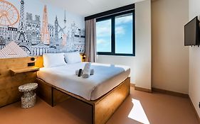 Easyhotel Barcelona La Sagrera